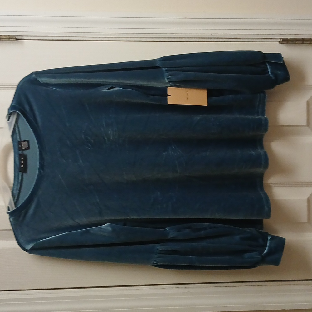 Halogen Deep Blue Velvet Long Sleeved Top Size M